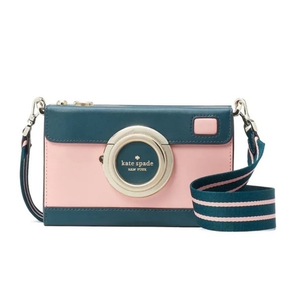 kate spade Handbags - KATE SPADE NWOT Oh Snap Camera Crossbody Novelty Bag Pink And Green